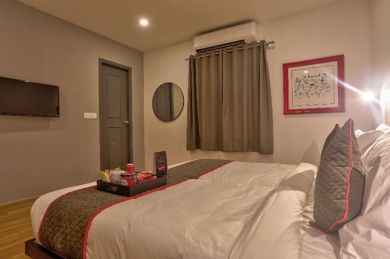Oyo Townhouse 87 Spartan Nagar Madras Buitenkant foto